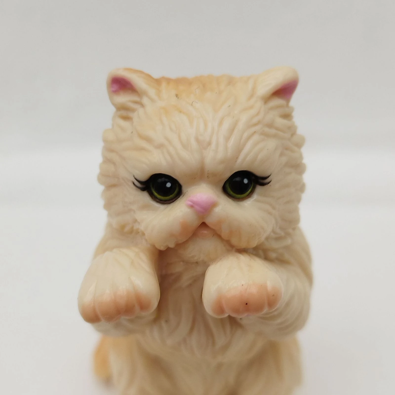 Chat persan famille douceur de Mattel